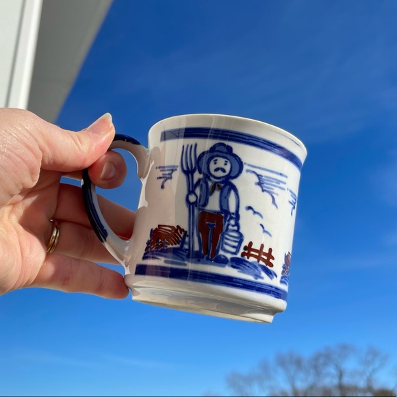 Vintage Coffee Mug Ceramic Farmer Farmhouse Made in Japan White Blue